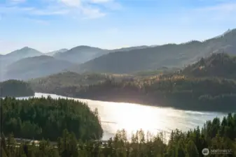 Lake Easton, Fishing & Paddle Sports Only