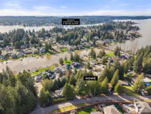 Enjoy being close to the community park and water access!