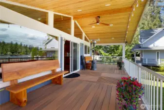 Sit and enjoy lake views from the trex deck.