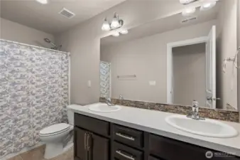 full bath upstairs