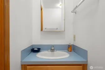 Guest/Half Bath
