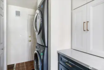 Washer/Dryer stay