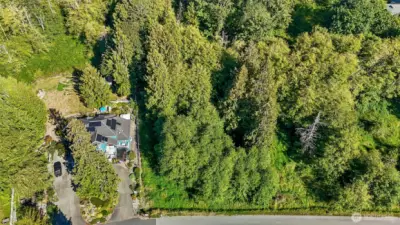 Flat, beautiful lot, ready for a custom home!