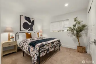 Lower bedroom, guest bedroom, in law, or home office!