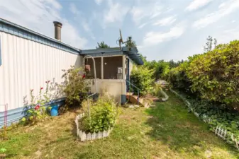 Side yard