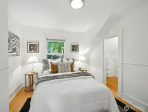 Second bedroom.