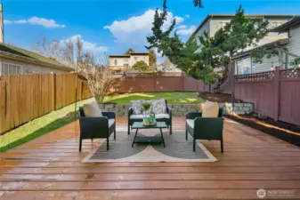 Entertainment sized deck