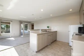 See access to the patio and backyard from this door. Good sized area.