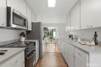 All the kitchen appliances are brand new!