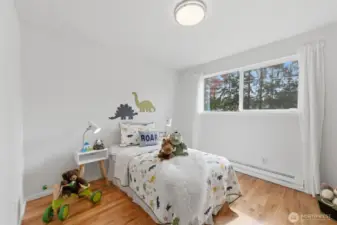 The third bedroom is also faces out onto the front yard.