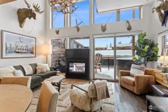 Expansive floor to ceiling windows in main living space