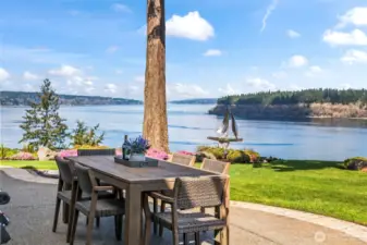 Perfect place to gather for dinner and take in the sights and sounds.  The Narrows is a busy waterway full of marine traffic including the occasional visits from the Orcas