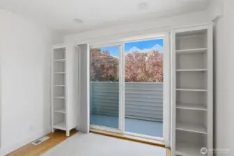 Slider to deck off main floor