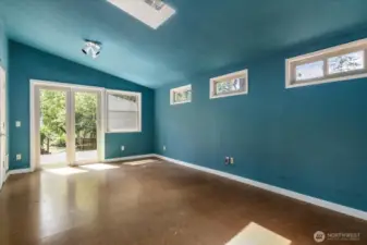 BONUS STUDIO