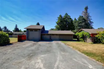 3 bay garage with shop area!