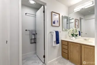 Ensuite primary bath