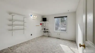 Upper level guestroom #2