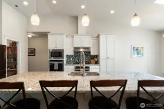 Plenty of space to eat at the Island!