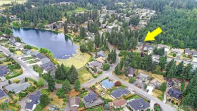 Tucked away in a private setting sits this nice home.  This is the aerial view of Camaloch and the homes approximity