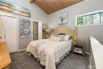 Upper level loft bedroom