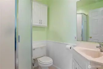 3/4 bath off den/office