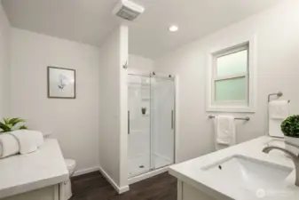 Beautiful new en-suite bathroom off primary bedroom