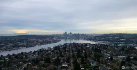 Views of Mt. Rainier and Gas Works Park