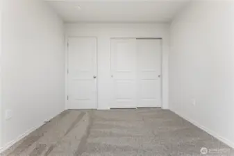 All images may vary. Photos are from previously built home. Photos may include upgrades/furnishings not included in base price.