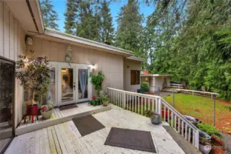 Welcoming front porch has entry to the Living room or Atrium!