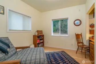 3rd bedroom main floor