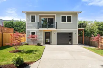 Your fully custom high-end home awaits.