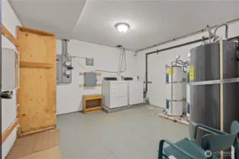 Coin operated laundry on lower level