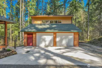 Exterior Detached Garage + Workshop w/ Studio