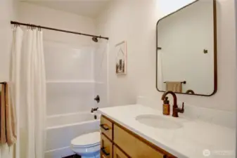 Lovely and spacious Guest Bath