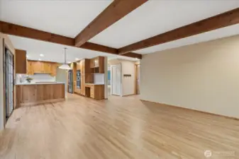 Expansive views illuminate the open and free-flowing floorplan.