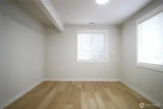 versatile bonus room!