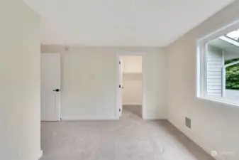 2nd bedroom is good sized and has walk in closet