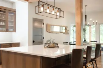 Island & Dining room