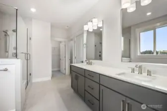 2945 Balsamroot - Ready Now!