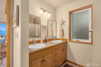 3/4 bath serving the family/guest room.