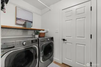 Laundry on mainlevel