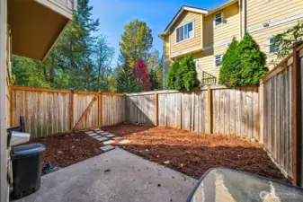 Private fenced patio w/ extra space