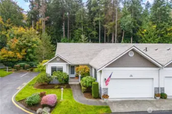Imagine coming home to this picturesque setting! And just minutes from the gorgeous Puget Sound waterfront at Dash Point.