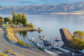 Desert Aire public boat launch ... also  swimming beach & camping area!