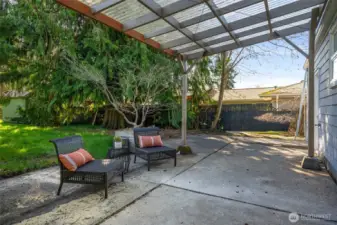 South facing covered patio perfect for BBQing