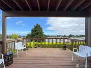 Great main level deck to take in the view