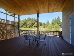 Tasting Room Covered Deck