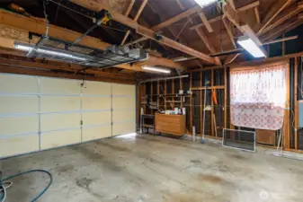 2 car garage