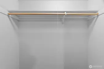 Walk in closet bed 1