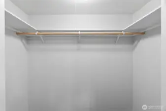 Walk in closet primary